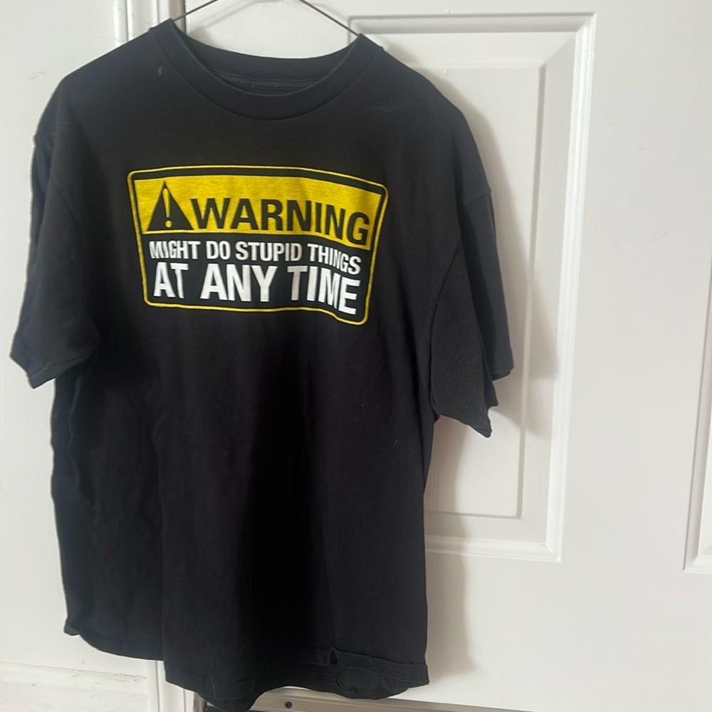 Men’s gently worn t shirt